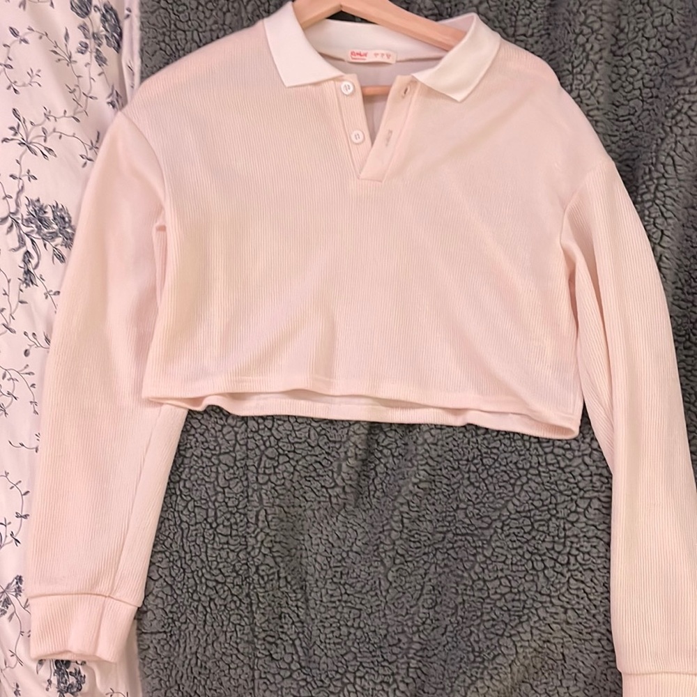 Collared cropped long sleeve